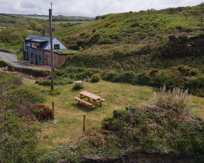 Cliff-Top Cottage On Coast Path W/Panoramic Views Trevine Экстерьер фото