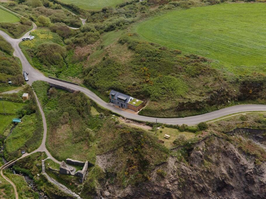 Cliff-Top Cottage On Coast Path W/Panoramic Views Trevine Экстерьер фото